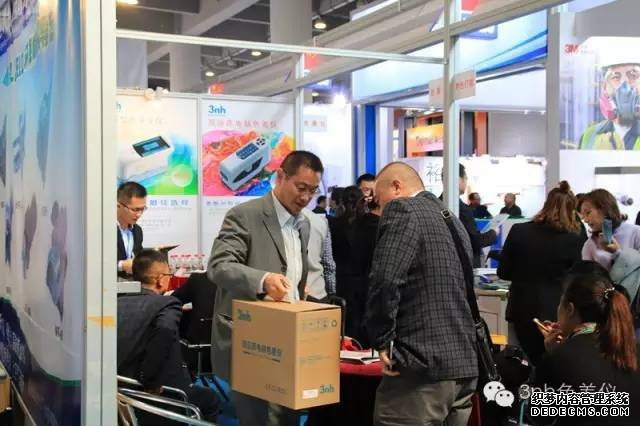 ɫ��x��3nhɫ��x���V��Ϳ��չɫ��x